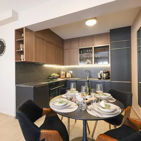 公寓 Belvedere - Garden And Jacuzzi *