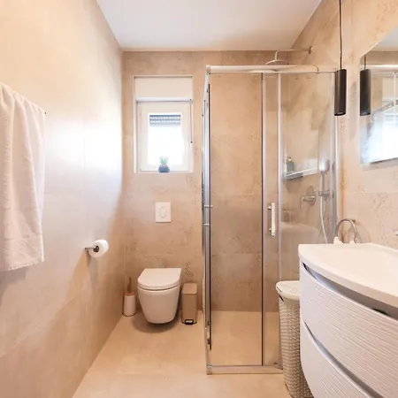 Belvedere - Garden And Jacuzzi Apartment