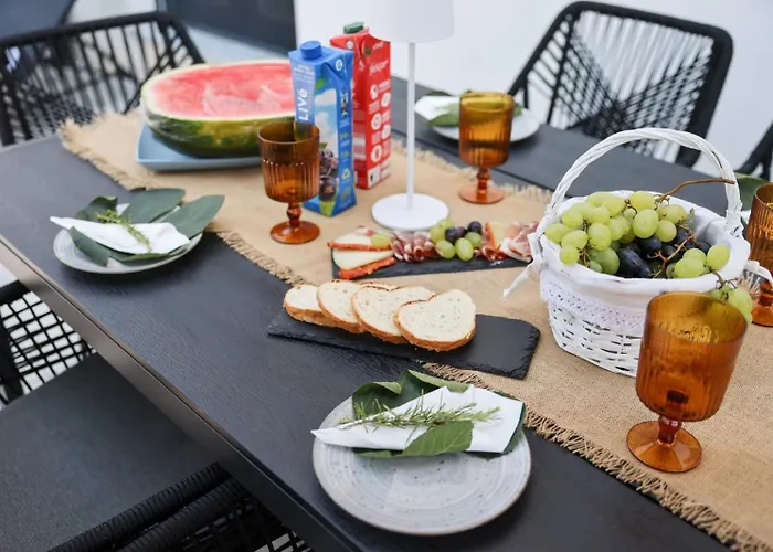 Belvedere - Garden And Jacuzzi 公寓 *