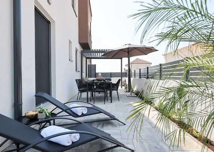 公寓 Belvedere - Garden And Jacuzzi *